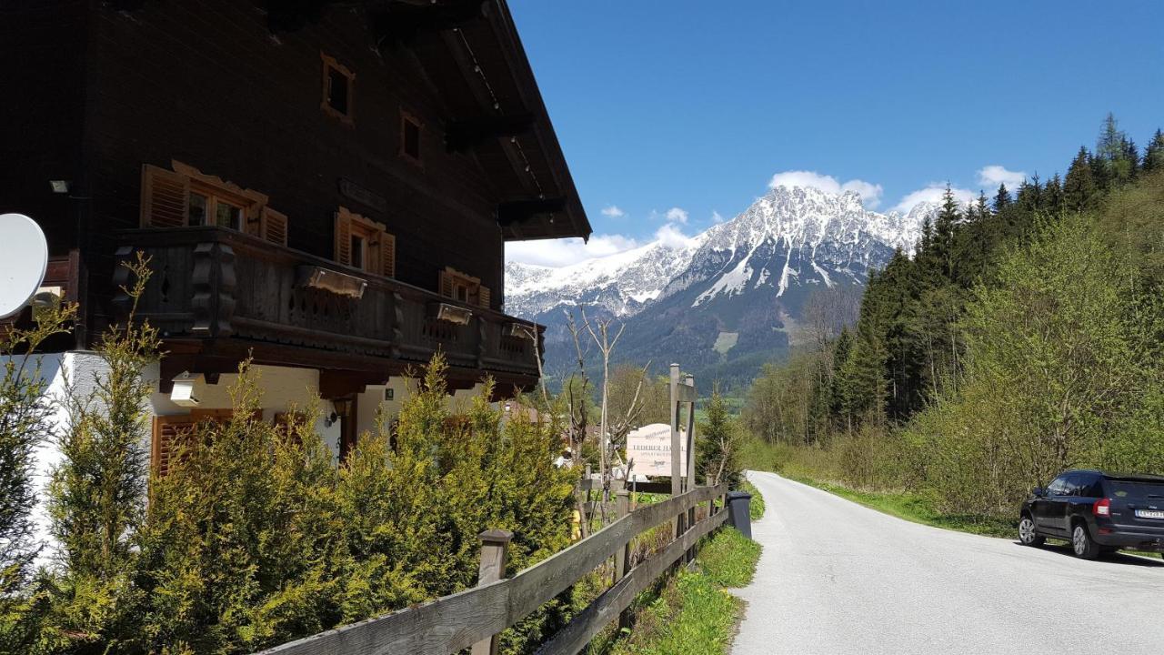 Lederer Haeus'L, Ferienwohnungen Ellmau Buitenkant foto